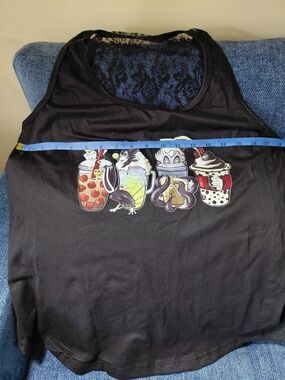 Black Women’s Sleeveless Graphic Tank Top with Lace Back